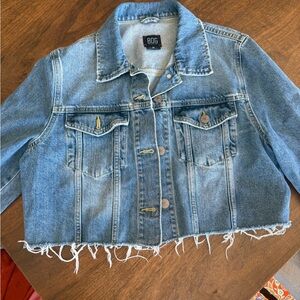 BDG Light Blue Raw Hem Cropped Denim Jacket